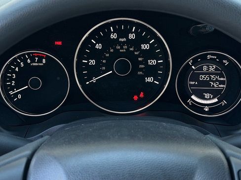 Used 2016 Honda HR-V LX image 12