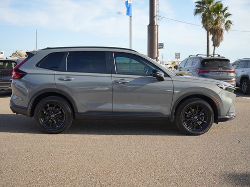 Used 2026 Honda CR-V Sport image 4