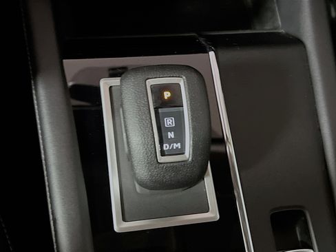 Used 2022 Mitsubishi Outlander ES image 24