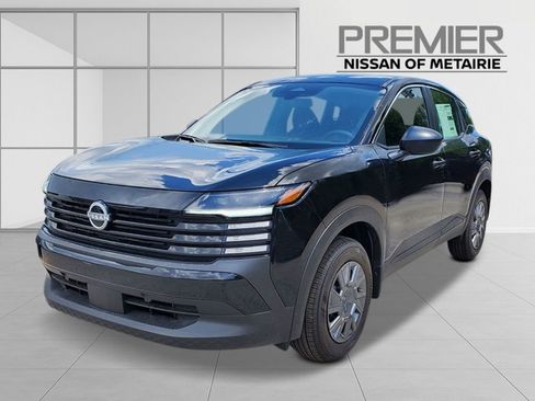 New 2026 Nissan Kicks S image 1