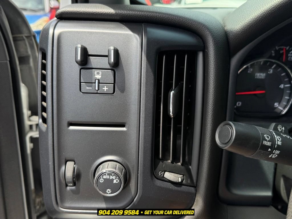 Used 2019 Chevrolet Silverado 2500 W/T w/ WT Convenience Package AWD/4WD image 19