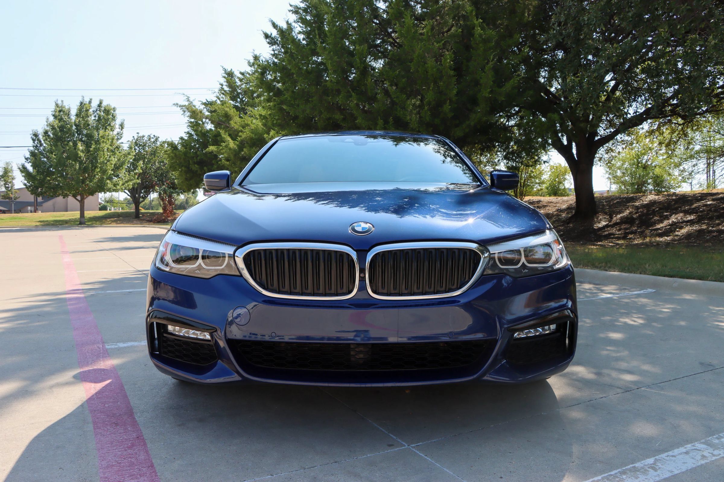 Used 2018 BMW 530e w/ M Sport Package 2 RWD image 2