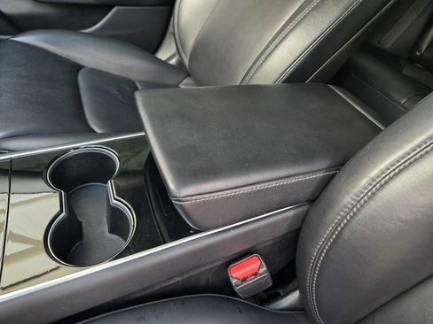 Used 2019 Tesla Model 3 Long Range AWD/4WD image 10