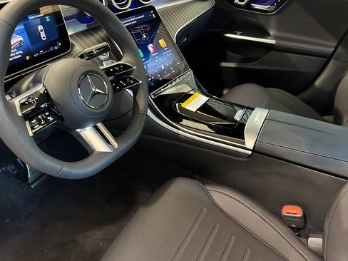 New 2025 Mercedes-Benz C 300 4MATIC Sedan image 10
