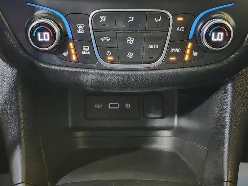 Used 2022 Chevrolet Equinox LT w/ Driver Convenience Package FWD image 22