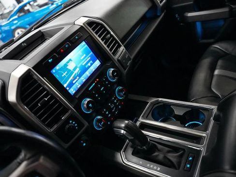 Used 2019 Ford F150 Platinum w/ Equipment Group 701A Luxury AWD/4WD image 7