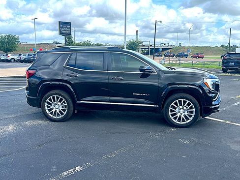 Used 2026 GMC Terrain Denali AWD/4WD image 4