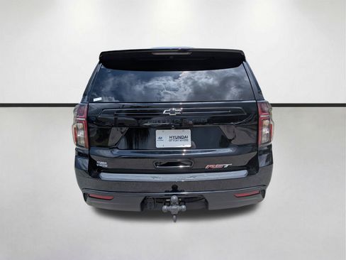 Used 2023 Chevrolet Suburban RST w/ Luxury Package AWD/4WD image 5