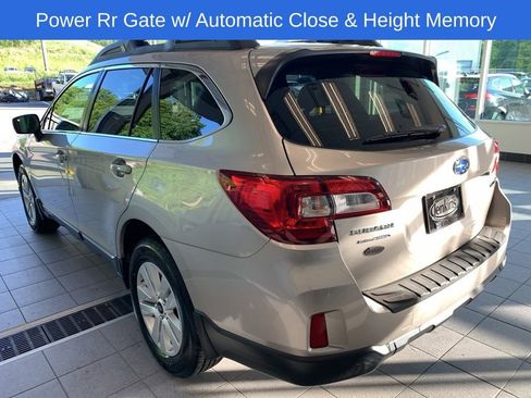 Used 2015 Subaru Outback 2.5i Premium AWD/4WD image 10
