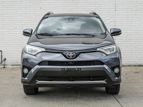 Used 2016 Toyota RAV4 Limited w/ Advanced Technology Package FWD image 5