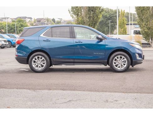 Used 2020 Chevrolet Equinox LT AWD/4WD image 2