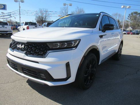 Used 2022 Kia Sorento SX image 1