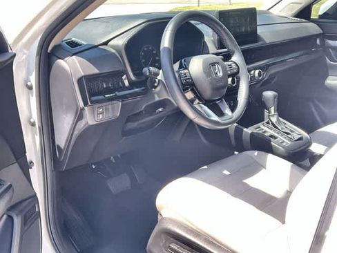 Used 2023 Honda CR-V EX-L image 3