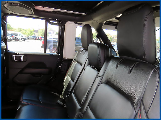 Used 2021 Jeep Wrangler Unlimited Rubicon AWD/4WD image 10