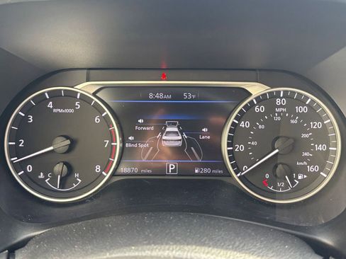 Used 2025 Nissan Sentra SV image 45