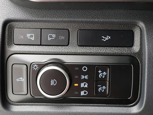 Used 2023 Ford F250 Lariat w/ Lariat Ultimate Package image 38