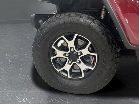 Used 2021 Jeep Wrangler Unlimited Rubicon w/ Trailer Tow Package image 38