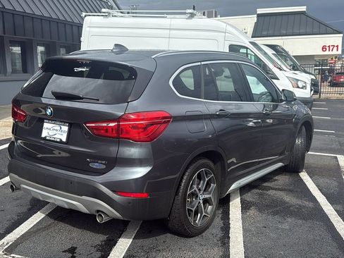 Used 2019 BMW X1 xDrive28i w/ Convenience Package AWD/4WD image 3