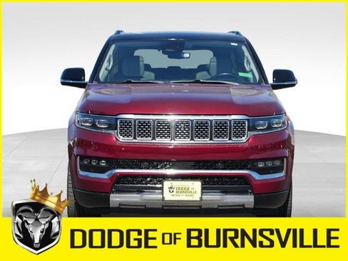 Used 2023 Jeep Grand Wagoneer Series II AWD/4WD image 2