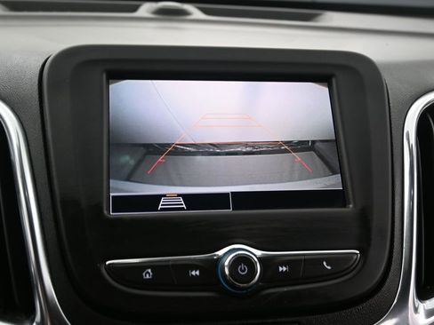 Used 2022 Chevrolet Equinox LT FWD image 17