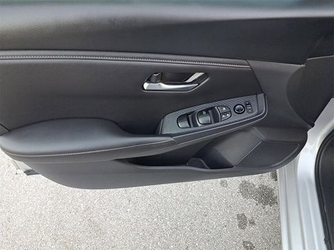 Certified 2023 Nissan Sentra S image 13