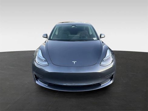 Used 2022 Tesla Model 3 Performance image 6