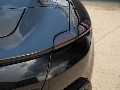 Used 2025 Ferrari Roma Spider image 27