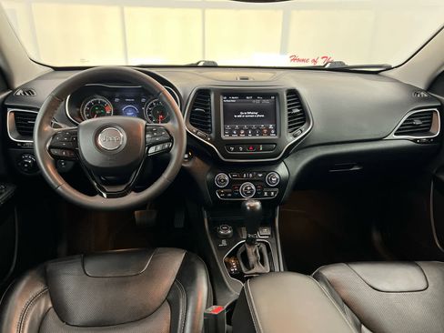 Used 2023 Jeep Cherokee Altitude Lux image 13