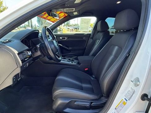 Used 2024 Honda Civic Sport image 31