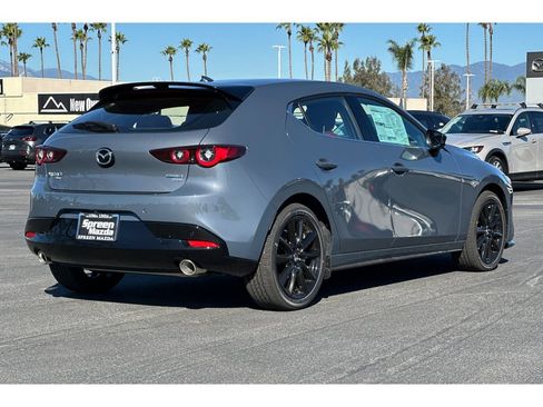 New 2026 MAZDA MAZDA3 Hatchback w/Premium Plus Pkg image 5