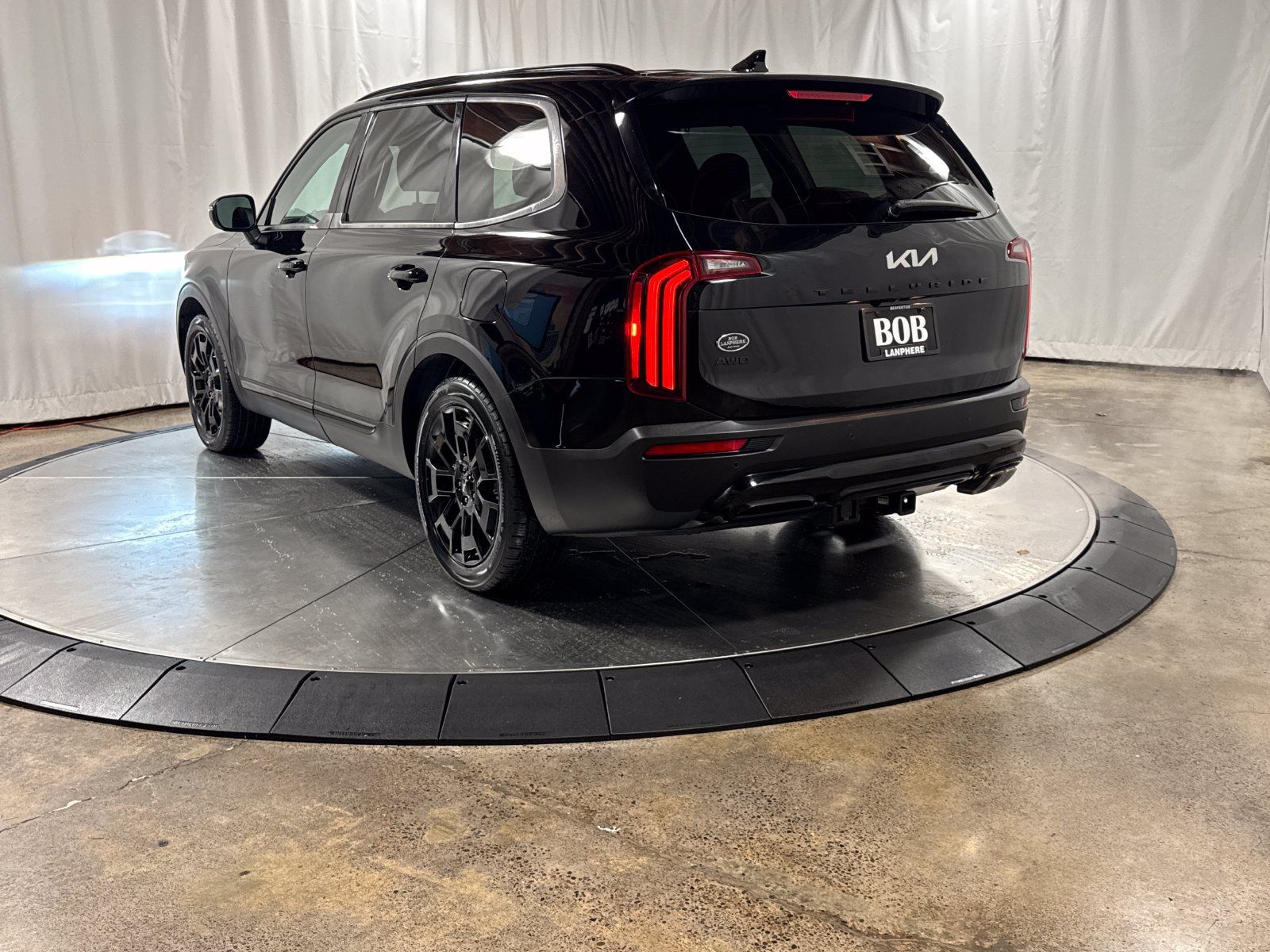 Used 2022 Kia Telluride EX w/ EX Premium Package AWD/4WD image 7