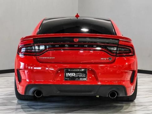 Used 2022 Dodge Charger SRT Hellcat w/ Carbon/Suede Interior Package RWD image 11