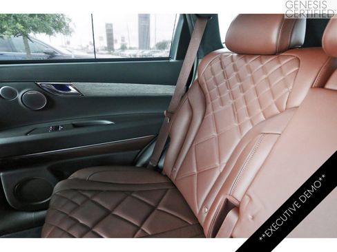 Used 2025 Genesis GV80 3.5T Prestige AWD/4WD image 14