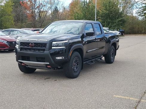 New 2026 Nissan Frontier PRO-4X image 2