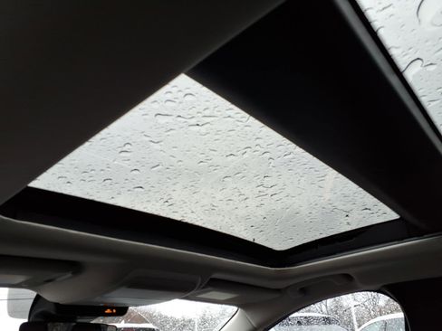 Used 2025 MAZDA CX-50 AWD 2.5 S w/ Premium Package image 5