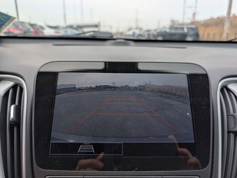 Used 2022 Chevrolet Malibu RS image 16