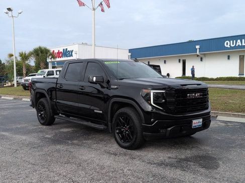 Used 2024 GMC Sierra 1500 Elevation w/ Elevation Premium Package AWD/4WD image 2