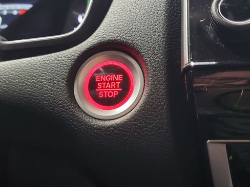 Used 2017 Honda CR-V EX-L image 33