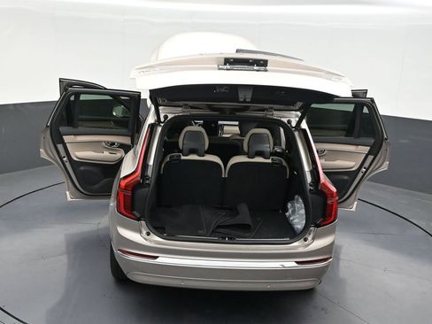 New 2026 Volvo XC90 T8 Core AWD/4WD image 33
