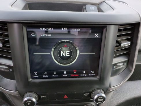 Used 2021 RAM 2500 Tradesman image 27