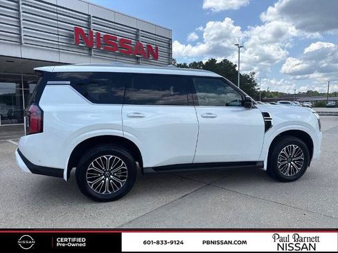 Certified 2025 Nissan Armada SL w/ Captain's Chari Seat Package AWD/4WD image 12
