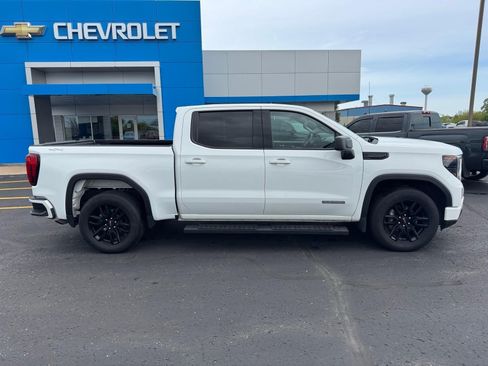 Used 2024 GMC Sierra 1500 Elevation AWD/4WD image 2