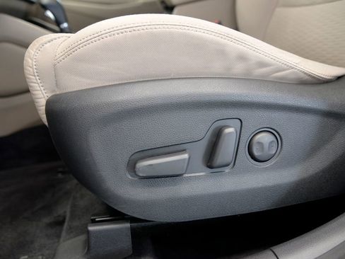 Used 2021 Hyundai Tucson SEL image 16