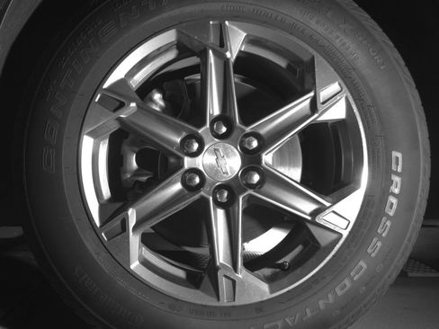 Used 2025 Chevrolet Blazer LT image 12