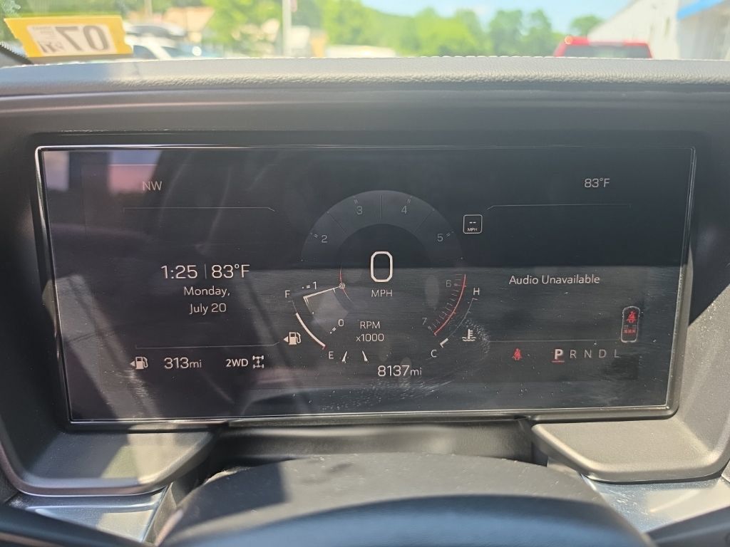 Certified 2025 GMC Terrain Elevation w/ Technology Package II AWD/4WD image 17
