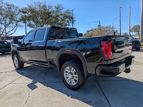 Used 2023 GMC Sierra 3500 Denali w/ Denali Ultimate Package image 6