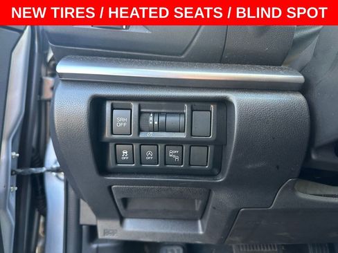 Used 2023 Subaru Crosstrek 2.5i Limited w/ Moonroof Package image 16