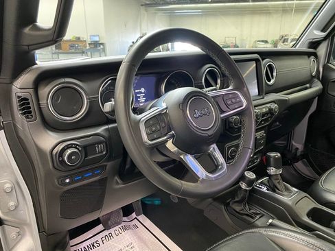 Used 2023 Jeep Wrangler Unlimited Sahara AWD/4WD image 26
