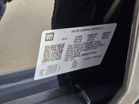 Certified 2024 Cadillac Escalade Sport w/ Touring Package image 34