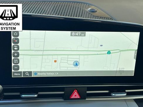 Certified 2025 Hyundai Elantra Limited FWD image 23